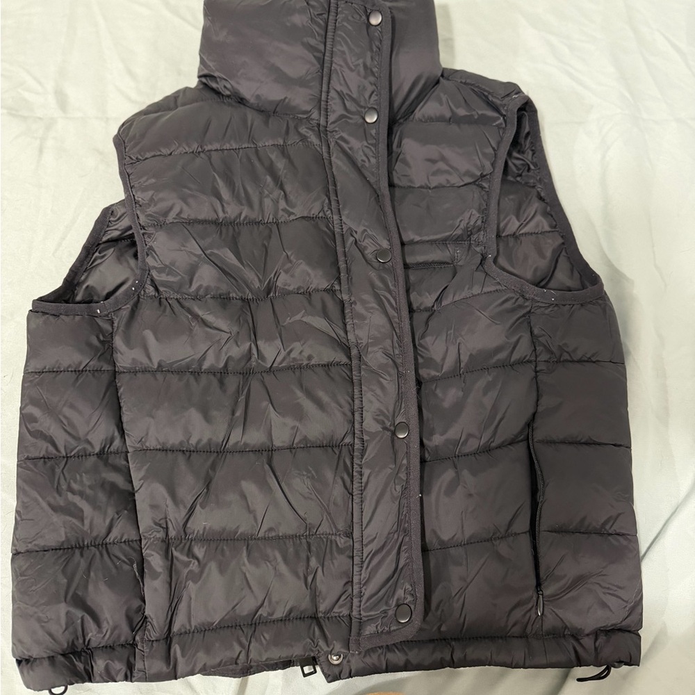 Love Tree Ultra Light Black Vest
